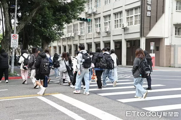▲▼天氣配圖,低溫    。（圖／記者徐文彬攝）