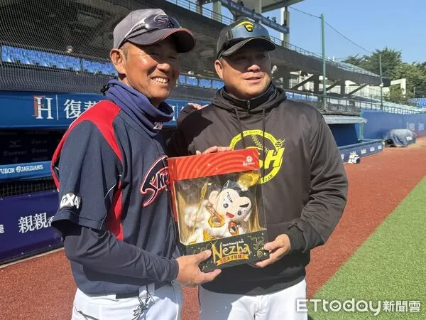 ▲神奈川、賴冠瑋。（圖／記者楊舒帆攝）