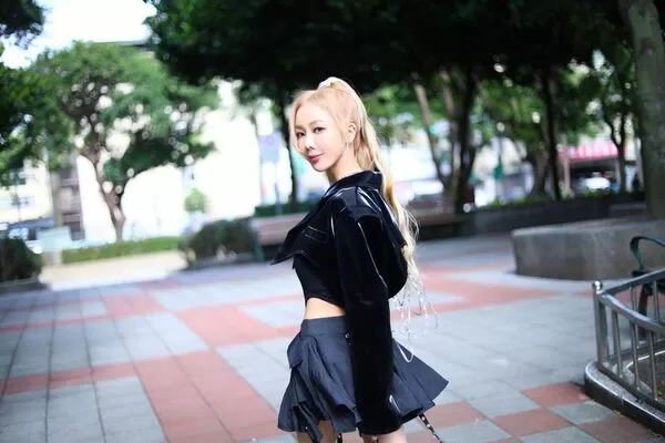 ▲楊婷婭發掘「多元性別男團」。（圖／心動藝能提供）