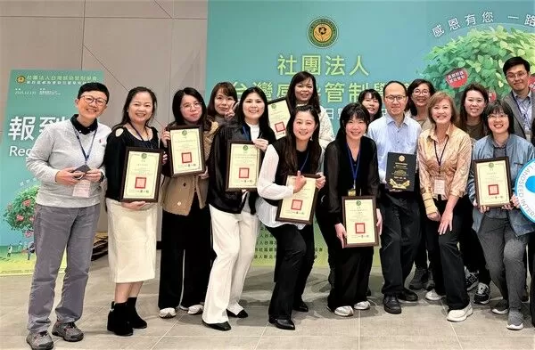 ▲部桃榮獲抗生素管理與感染管制卓越中心認證