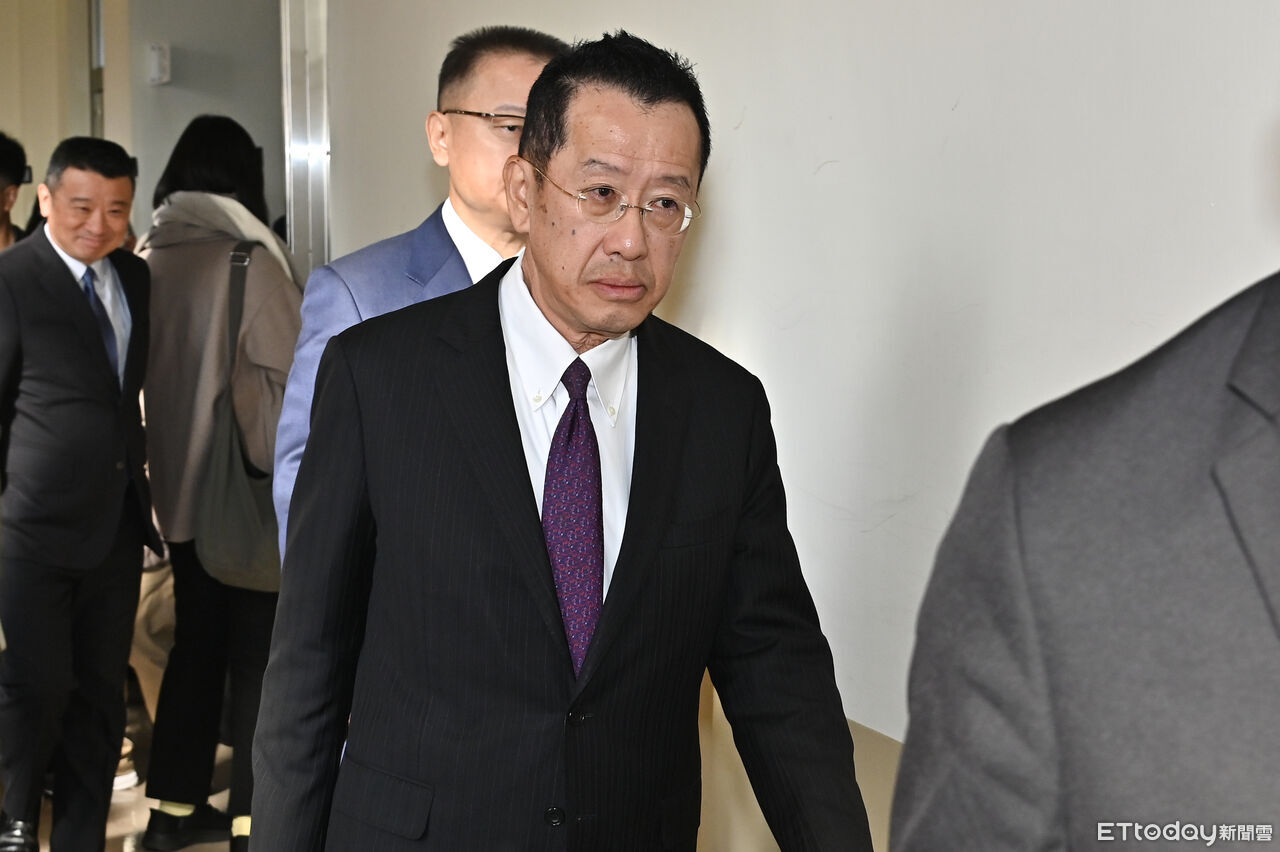 室內裝修公司標下炸藥採購 顧立雄嗆1句讓他傻眼