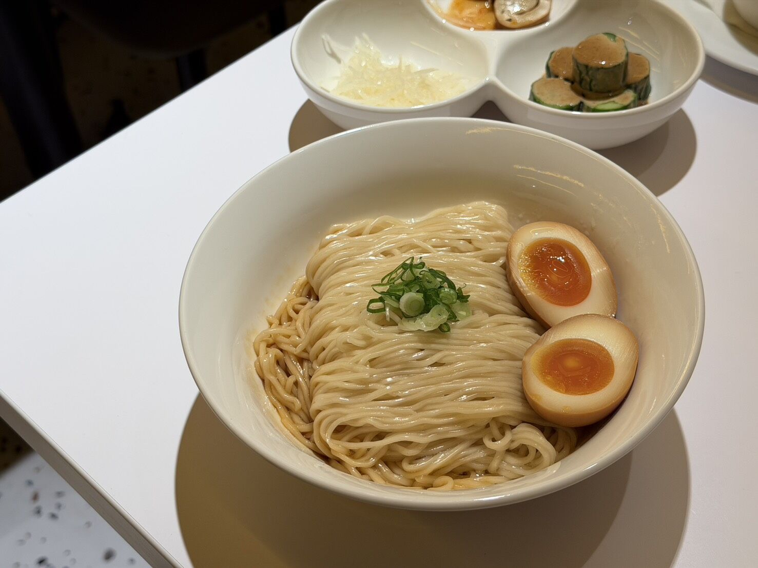 ▲喜相逢麵館掌廚人孫必成在新光三越A11開設新麵店「孫麵店」。（圖／記者蔡惠如攝）