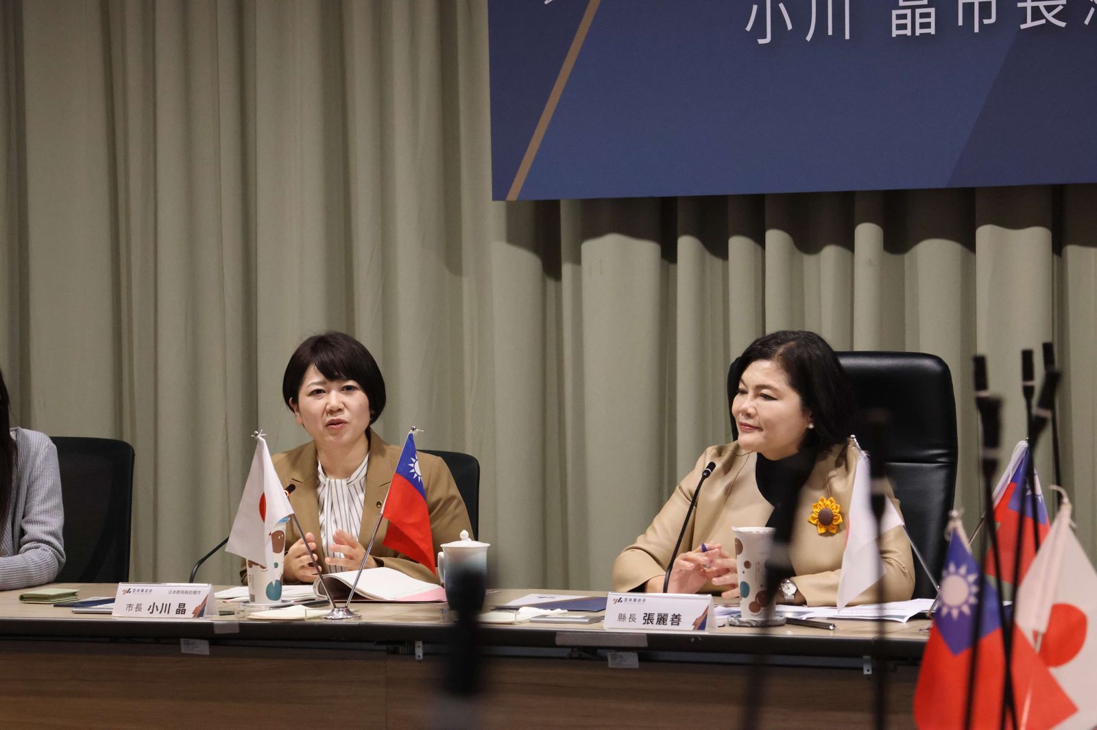 下台2禮拜就回鍋？市長被抓包「賓館幽會已婚男」　才剛辭職又爆投入補選