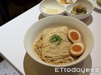 喜相逢私廚新光三越A11開麵館　花320元跟黃仁勳吃同款