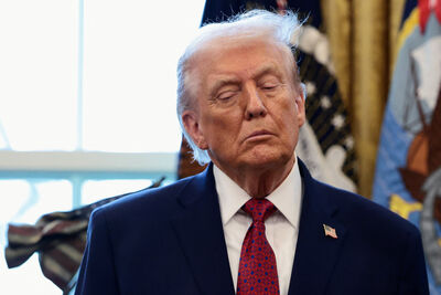 川普狂簽「221項行政命令」!上任才1年 遠超拜登4年