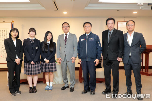 ▲日本山形城北高校399名師生來台進行教育旅行，分批走訪台南多處文化景點。（記者林東良翻攝，下同）