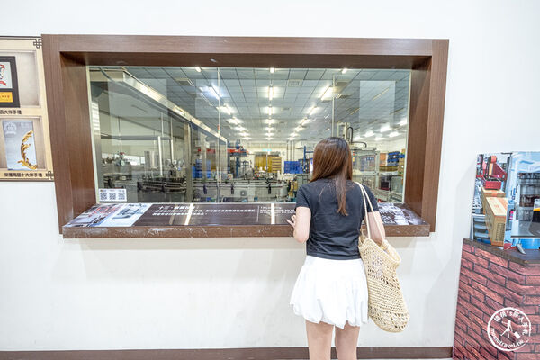 ▲▼雲林西螺免門票景點「瑞春醬油觀光工廠」，全台最大2500甕曬甕場！必吃獨家黑豆醬油冰淇淋。（圖／部落客桃桃提供）