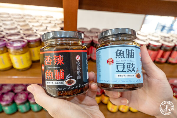 ▲▼雲林西螺免門票景點「瑞春醬油觀光工廠」，全台最大2500甕曬甕場！必吃獨家黑豆醬油冰淇淋。（圖／部落客桃桃提供）