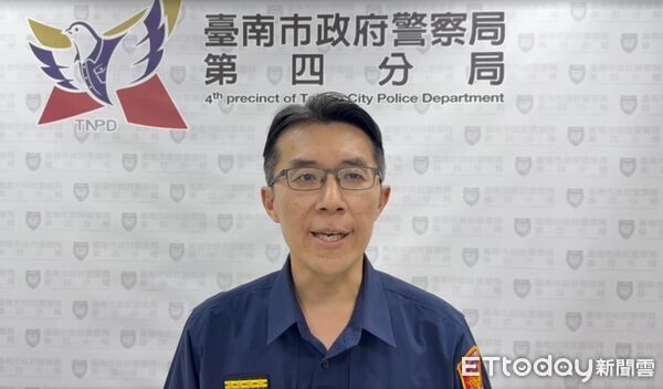 ▲台南市警四分局副分局長洪百亮指出，對於16日上午發生之酒駕肇事，造成清潔隊員不幸身亡事故，警方表達最嚴正的譴責。（記者林東良翻攝，下同）