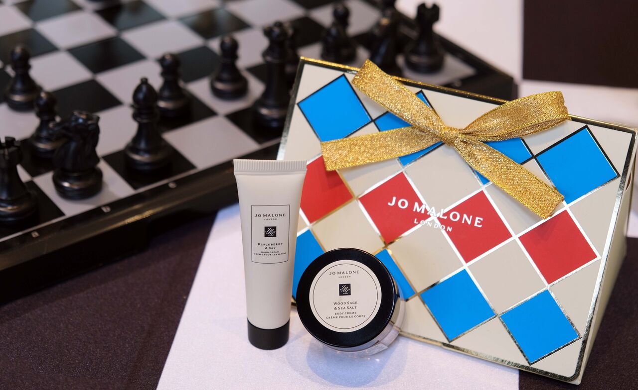 (MALIN+GOETZ),Caudalie,The Body Shop,交換禮物,聖誕節,聖誕禮物,禮物,歐舒丹,Ｗ.SHOW,juliArt,送禮,NEAL&rsquo;S YARD REMEDIES,LUSH,Melvita,Jo Malone。（圖／品牌提供