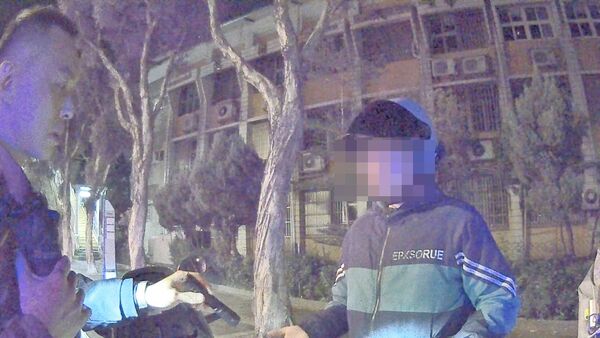 ▲桃園市詹姓男子今天凌晨騎車行駛經過桃園區三民路時，變換車道未依規定打方向燈，員警依法攔查。（圖／桃園警方提供）