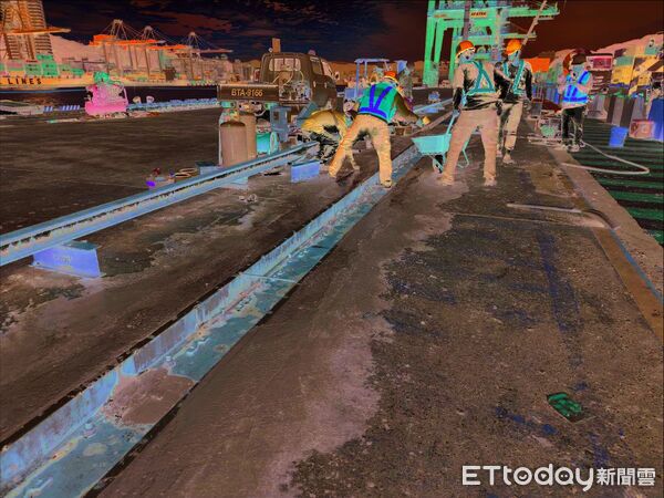 ▲▼基隆港西17、18軌道（含西16至18、20碼頭）整修工程。（圖／港務公司提供）