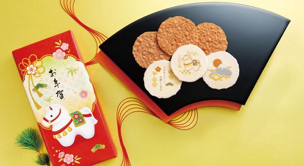 ▲新光三越公布春節禮品專刊。（圖／業者提供）