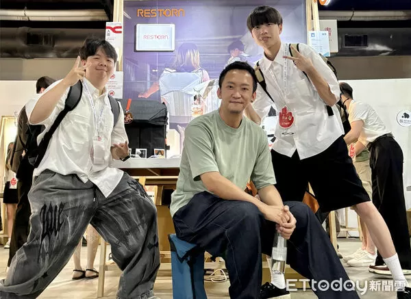 ▲崑山科技大學視覺傳達設計系學生作品於2025年美國IDA國際設計獎勇奪9項大獎，展現國際競爭力。（記者林東良翻攝，下同）