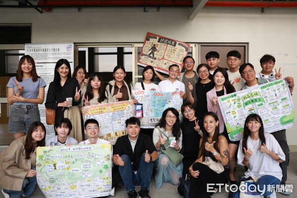 ▲台南市政府以「AI智慧&times;青年行動」推動市政治理升級，為2026年奠定穩健基礎。（記者林東良翻攝，下同）