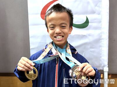 三色獎牌一次集滿！林家翔亞帕青大豐收、獲部長李洋親打氣