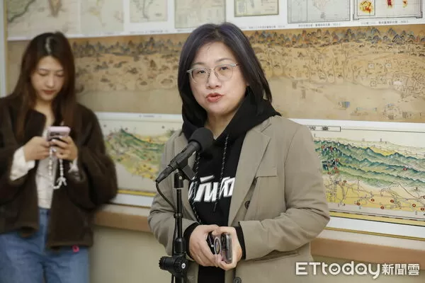 ▲▼民進黨立法院黨團書記長陳培瑜接受媒體聯訪。（圖／記者湯興漢攝）