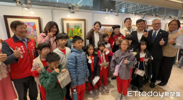 ▲▼             高虹安二審貪汙部分無罪，今天出席公開活動受訪。（圖／地方中心翻攝，下同）