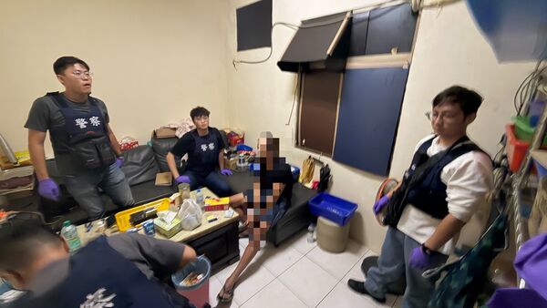 ▲彰化通緝犯夥同姪子成立製毒工廠。（圖／彰化地檢提供）