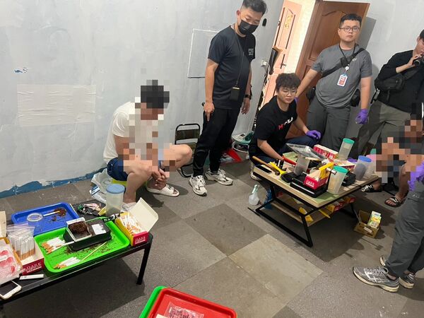 ▲彰化通緝犯夥同姪子成立製毒工廠。（圖／彰化地檢提供）