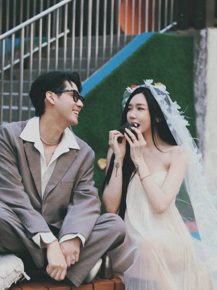 ▲▼李玉璽、許允樂宣布結婚。（圖／翻攝臉書）