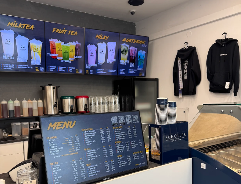 ▲▼捷克手搖店「支持台灣」遭1星灌爆　台網友反攻補血。（圖／翻攝自Google Maps）