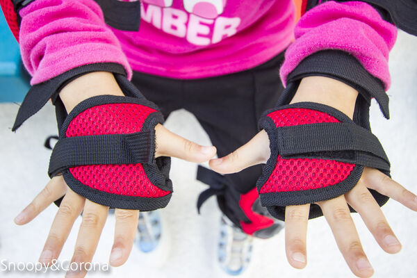 ▲▼中國信託金融園區戶外滑冰場。（圖／部落客史努比遊樂園授權提供）