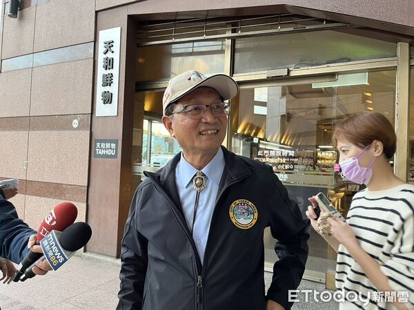 ▲▼綠委陳素月、前市長邱建富、市長林世賢、綠委黃秀芳。（圖／記者杜冠霖攝）