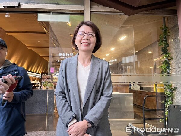 ▲▼綠委陳素月、前市長邱建富、市長林世賢、綠委黃秀芳。（圖／記者杜冠霖攝）