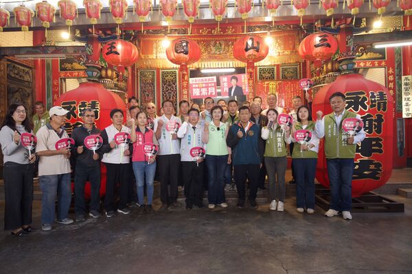 ▲縣長初選民進黨立委陳素月民調小贏2%，可望出線。（圖／立委陳素月競辦提供）