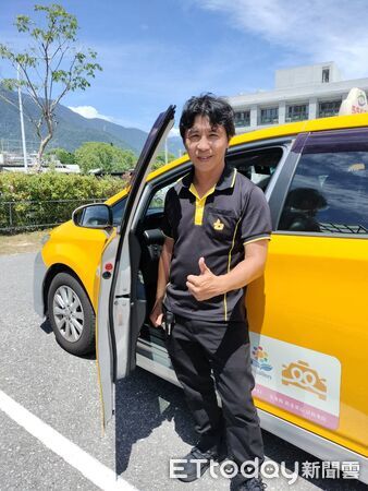 ▲▼花蓮敬老愛心計程車自補助對象擴大至65歲以上長者，預估全年將破90萬人次。（圖／花蓮縣政府提供，下同）