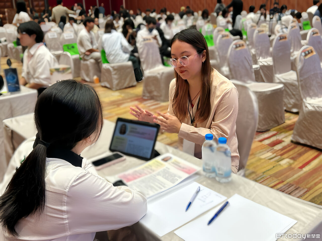 跨域不再迷路! 南分署YS助外文系青年轉職成功躍升「國貿尖兵」