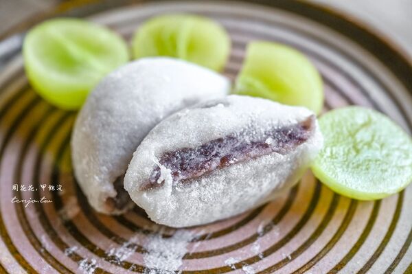 ▲▼隱身山腰間預約制咖啡廳，還可以看海。（圖／部落客周花花提供）