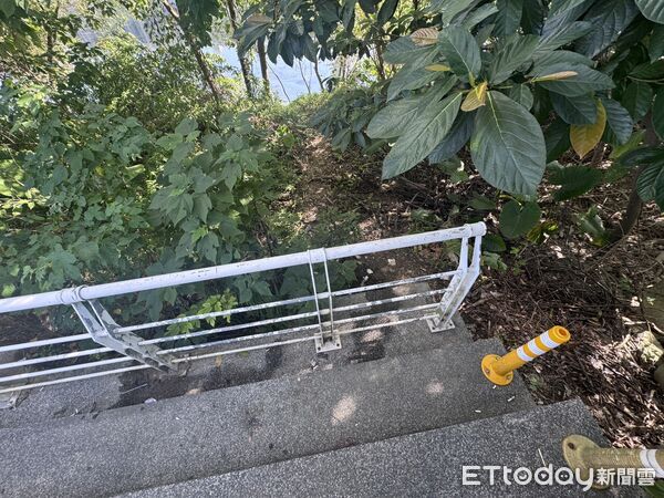 ▲卞男在陽光橋下與詹女喝酒，疑似失溫猝死。（圖／記者陸運陞翻攝）