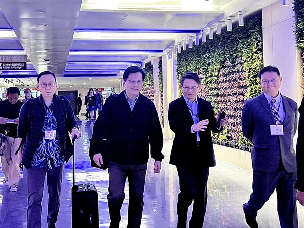 ▲▼外交部長林佳龍率團訪友邦帛琉。（圖／翻攝自Facebook／林佳龍）