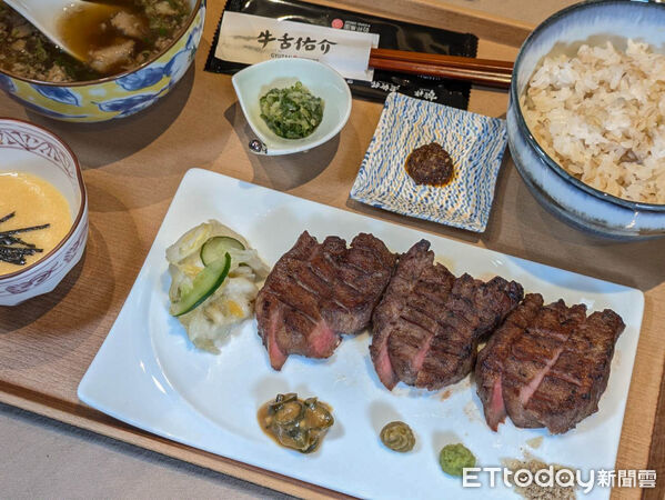 ▲乾杯集團「牛舌佑介」。（圖／記者黃士原攝）