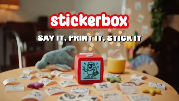 ▲▼名為 Stickerbox 的兒童 AI 創作裝置。（圖／Stickerbox）