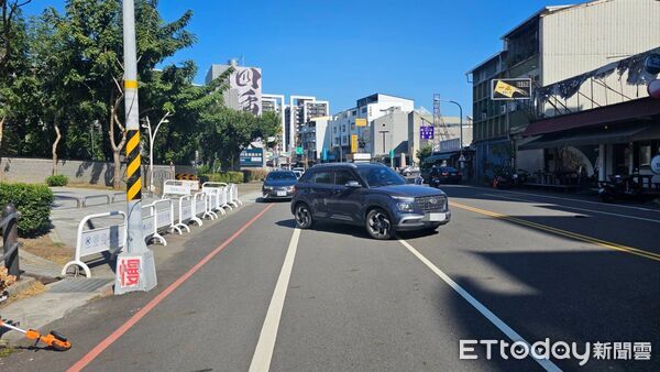 ▲屏東市忠孝路交通事故。（圖／記者陳崑福翻攝）