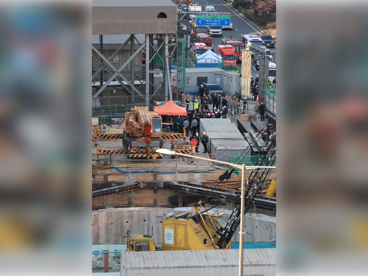 首爾地鐵工地鋼筋倒塌!「7工人遭埋」全數救出 1人心臟驟停