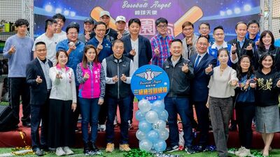 桃園「棒球天使計畫」訓練營開訓　不動產建築開發公會捐240萬訓練經費