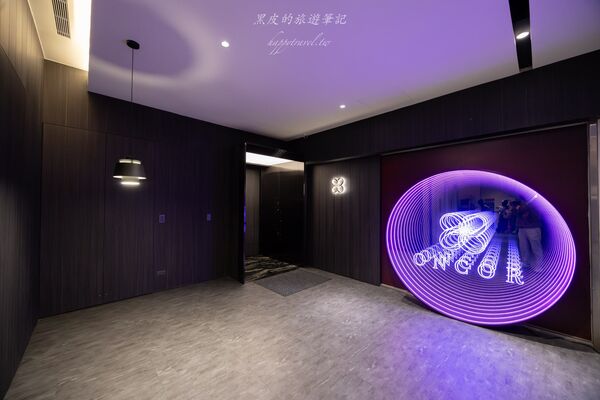 ▲▼全台最奢侈的歡唱聚所。（圖／部落客黑皮提供）