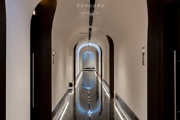 ▲▼全台最奢侈的歡唱聚所。（圖／部落客黑皮提供）