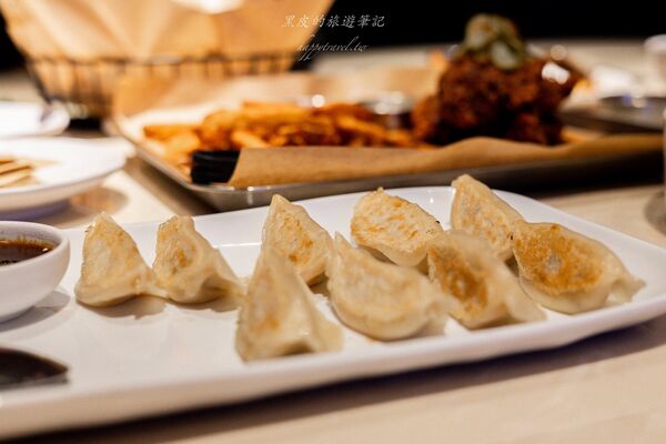 ▲▼全台最奢侈的歡唱聚所。（圖／部落客黑皮提供）