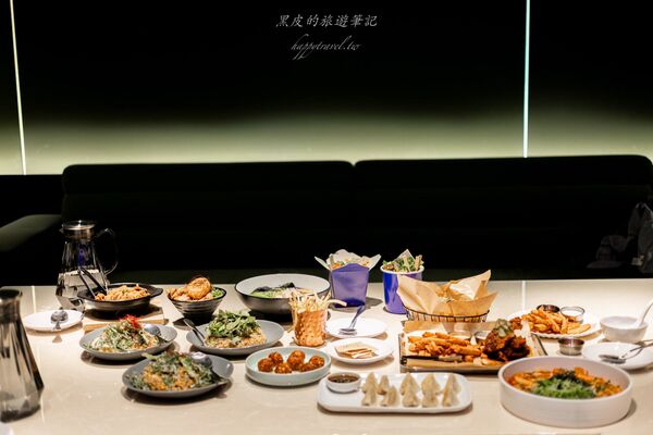 ▲▼全台最奢侈的歡唱聚所。（圖／部落客黑皮提供）