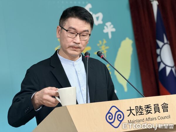 ▲▼陸委會副主委、發言人梁文傑。（圖／記者蔡紹堅攝）