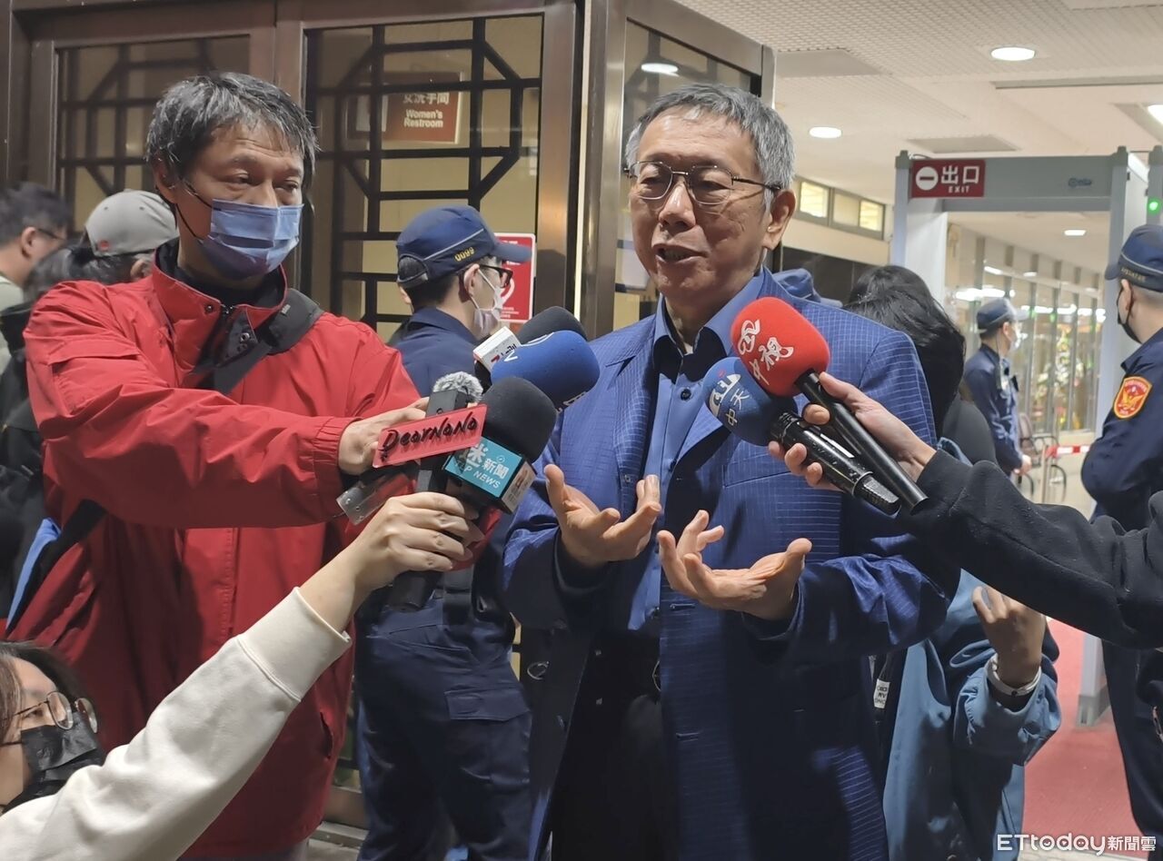 最難過的一天!柯文哲嘆:為對付我傷害無辜 沈慶京遭鐵鍊綁病床