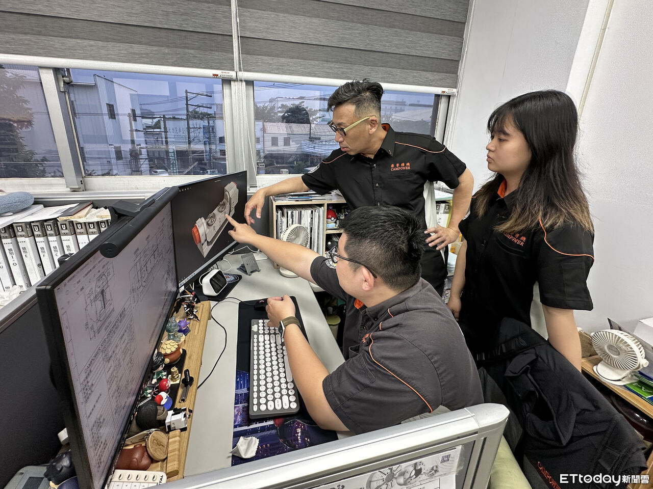 ▲▼康普精機，工具機。（圖／記者林挺弘攝）