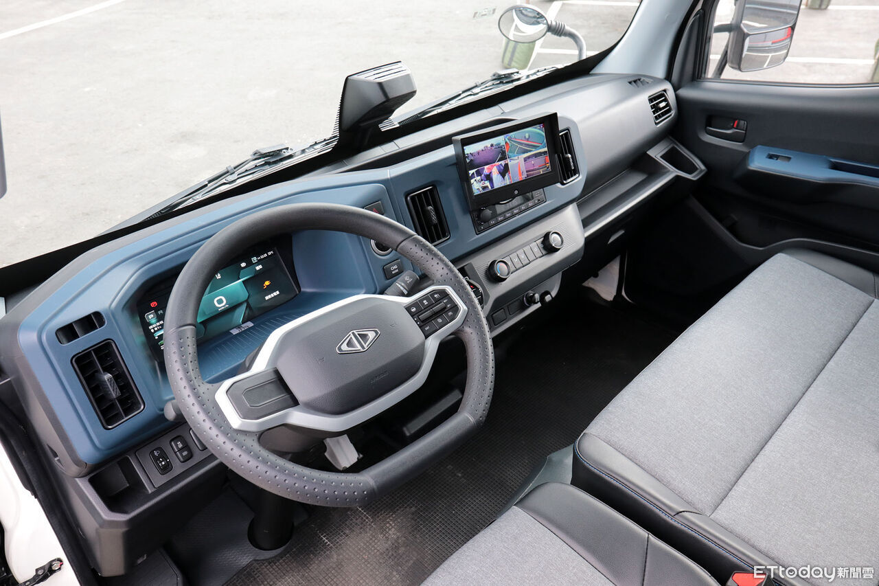 ▲新竹物流「30輛中華ET35電動貨車上線」！全台最大綠能車隊成軍。（圖／記者張慶輝攝）