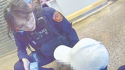 賣場騷擾女店員！男見警察拔腿狂奔　原因曝光：是8案通緝犯