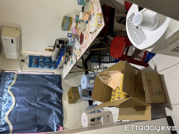 ▲▼男子反鎖在自家房間內，秘密製毒和分裝。（圖／警方提供，下同）